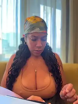 Stripchat Free Live Porn of Bigbuttbrooklynn