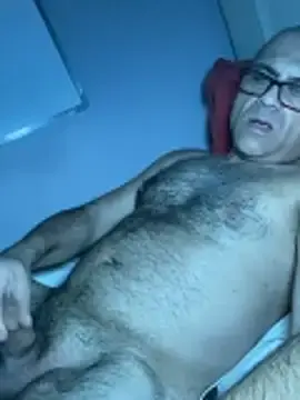 Stripchat Live Sex Cam of Guapo007sexy