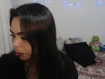 Stripchat Live Sex Cam of ms_megan_shadow
