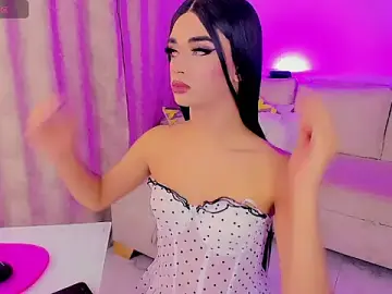 Stripchat Free Porn Cam of HANNAH_STEWART