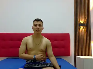 Stripchat Live Sex Cam of Dogerman_01