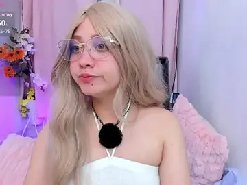 Stripchat Live Sex Cam of sweett_fire
