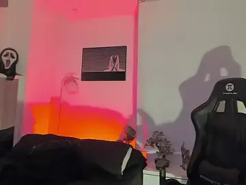 Stripchat Live Sex Cam of justin_lenox