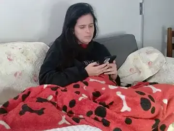 Stripchat Adult Video Chat of NinaMendes