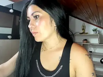 Stripchat Nude Webcam of Tania_mature