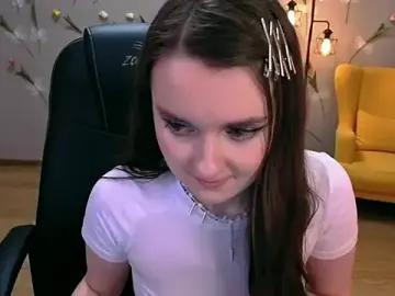 Stripchat Adult Webcam of CloudGrace