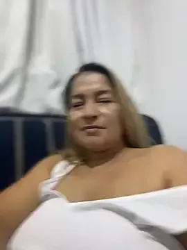 Stripchat Sex Cam of Jlo_69