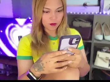 Stripchat Sex Chat of hannaBaby_lisyos11