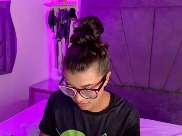 Stripchat Free Porn Cam of DamianandEva