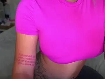 Stripchat Free Live Porn of emmagray001