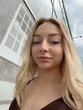 Stripchat Free Live Porn of melissa_grr