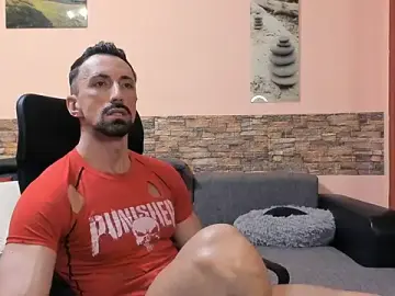 Stripchat Live Porn of HotHunkTrainer