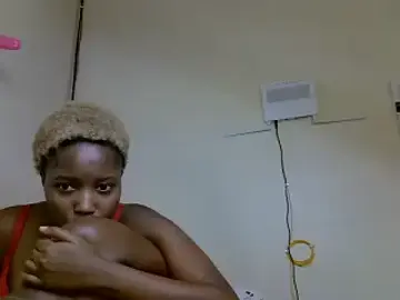 Stripchat Adult Webcam of Pretty_kitty48