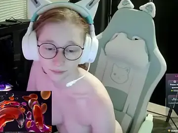 Stripchat Live Sex Cam of LilyFoxxx