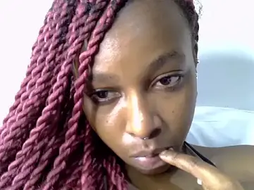 Stripchat Sex Cam of cocolaurah