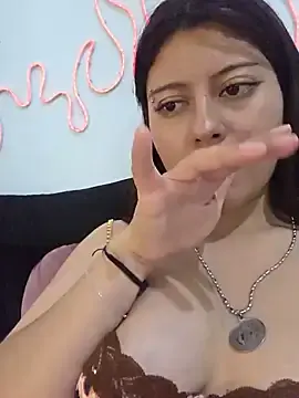 Stripchat Free Live Porn of Alissun_