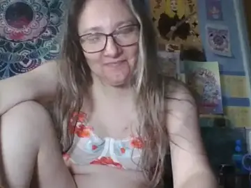 Stripchat Adult Webcams of Izzylove47
