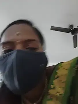 Stripchat Live Porn of Tamil_Sangeetha