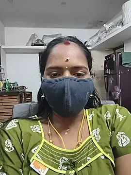 Stripchat Adult Webcams of Tamil_Sangeetha