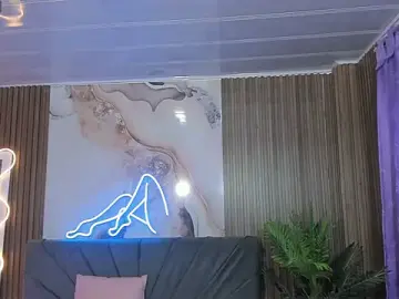 Stripchat Watch Live Sex Cams of Moonshine_tay1