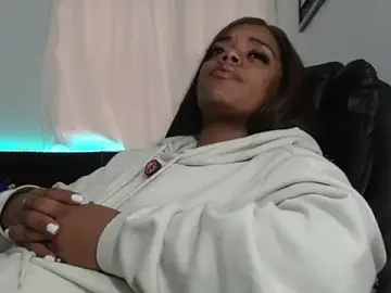 Stripchat Free Live Porn of ladyrd1