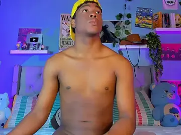 Stripchat Sex Cam of patrick__evans