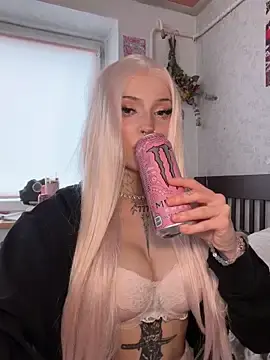 Stripchat Free Porn Cam of madelinexx
