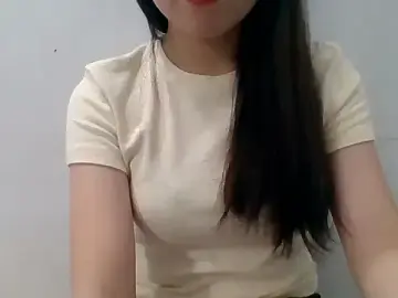 Stripchat Adult Webcam of kiraa-007