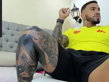 Stripchat Live Sex of bruno_miller_