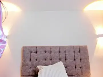 Stripchat Best live sex cam show of Bella_Sumers