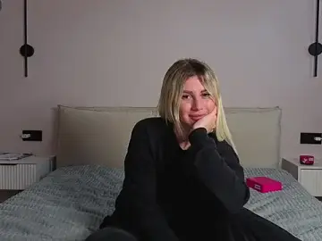 Stripchat Adult Webcam of Whiteflower_xo