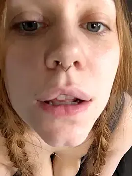 Stripchat Nude Webcam of Mira-Werner