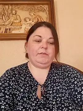 Stripchat Sex Cam of Dear_Natalia
