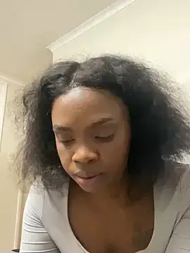 Stripchat Live Sex of LuciousLips96