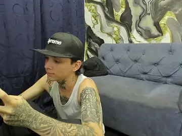 Stripchat Watch Live Sex Cams of StraightBoy_Nick