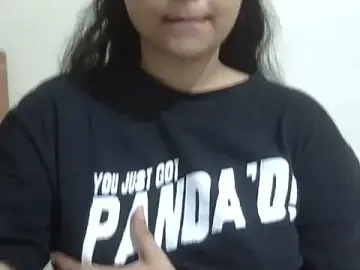 Stripchat Free Porn Cam of shivi_jaan
