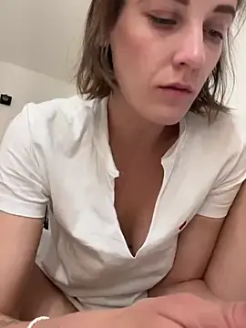 Stripchat Sex Cam of Kamorana