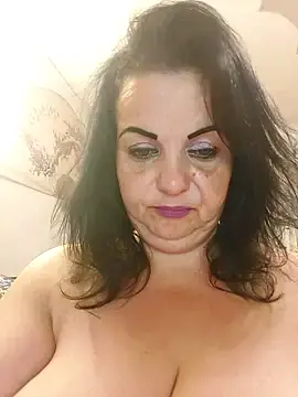 Stripchat Live Porn of IvettkeXXX
