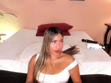 Stripchat Live Sex Cam of SofiaBennett_