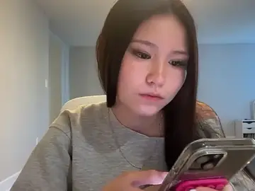 Stripchat Free Porn Cam of luvvivii