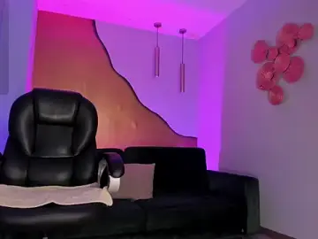 Stripchat Sex Cam of MorganHicks