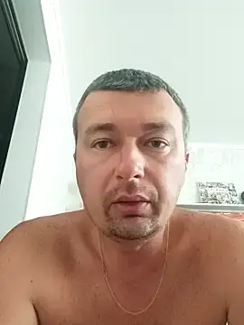 Stripchat Live Sex Cam of Kasperik29cm