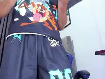 Stripchat Sex Cam of The_skinnyguys