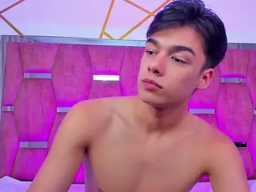 Stripchat Nude Webcam of Gerony_