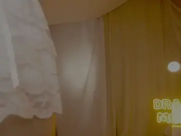 Stripchat Live Sex Cam of arizonasunrise