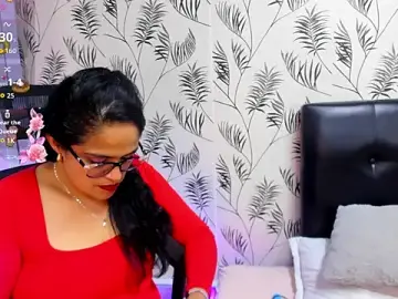 Stripchat Adult Webcam of MaluRivers