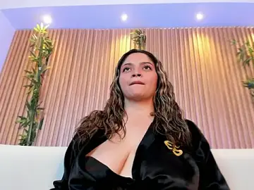 Stripchat Nude Webcam of TiffanyHoustton