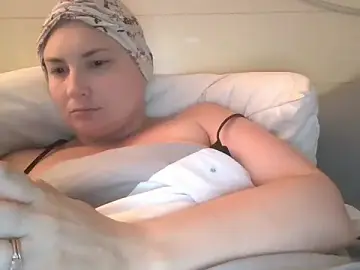 Stripchat Watch Live Sex Cams of Emily33333