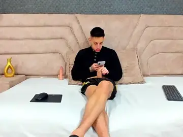 Stripchat Live Porn of thiago19s