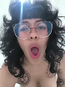 Stripchat Free Porn Cam of Fun_Everywhere